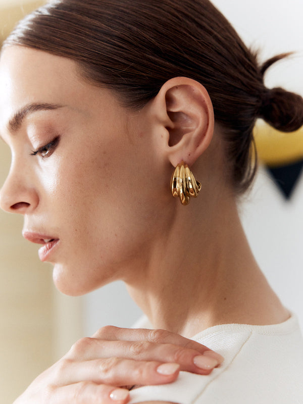 Zarif Salyangoz Tarzı Küpeler 