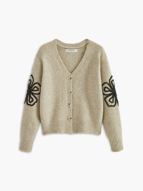 Çiçek Detaylı V Yaka Hırka 