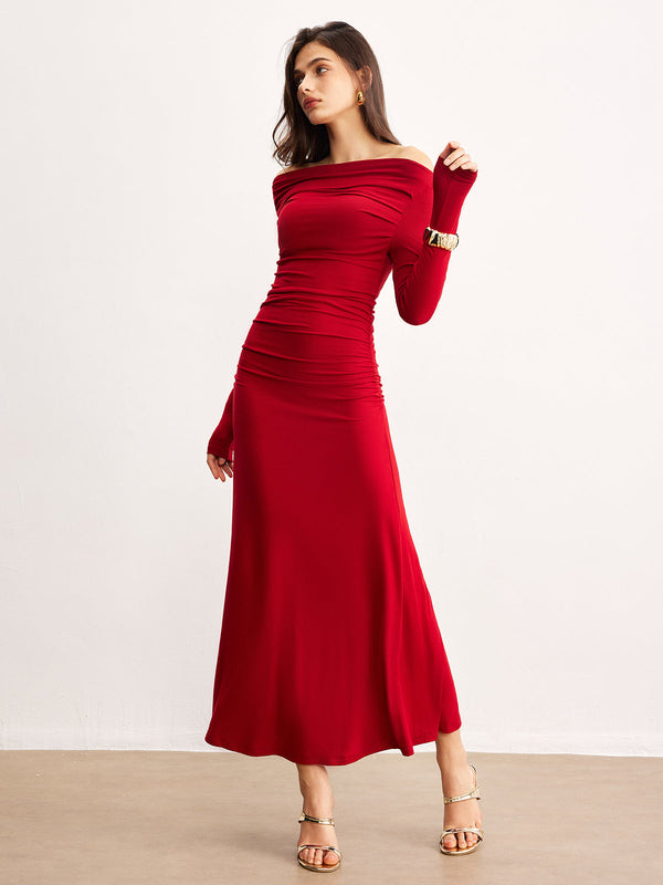 Omuzları Açık Volanlı Örgü Elbise 