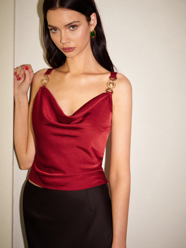 Kapüşonlu Yaka Metal Detaylı Saten Atlet 